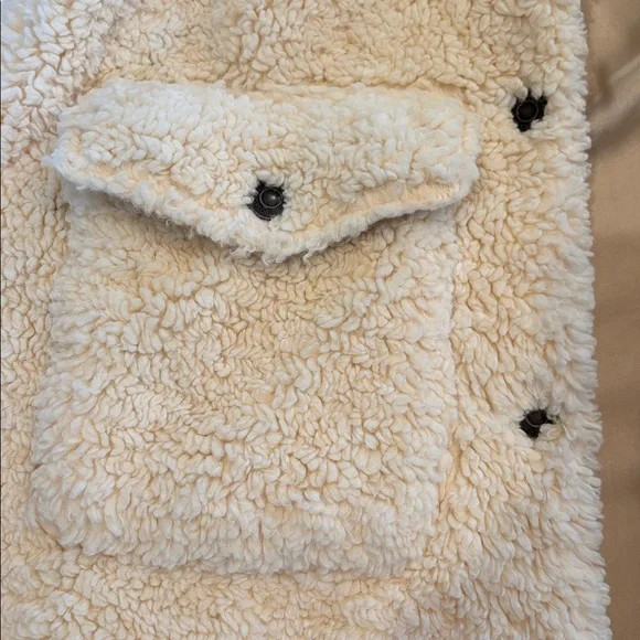 Women’s Free People Cream Sherpa Jacket in Medium - Picture 4 of 15